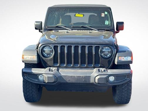 Black Clearcoat 2022 Jeep Wrangler Unlimited Sport