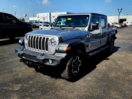 2020 Jeep Gladiator Sport