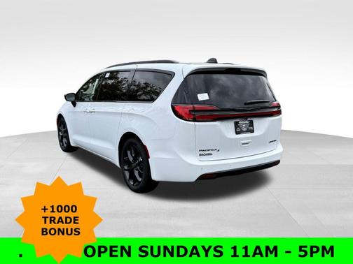 2026 Chrysler Pacifica Limited