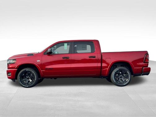 Molten Red Pearlcoat 2026 RAM 1500 Big Horn/Lone Star