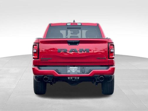 Molten Red Pearlcoat 2026 RAM 1500 Big Horn/Lone Star