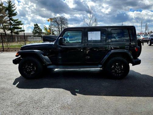 2021 Jeep Wrangler Unlimited Sahara Altitude