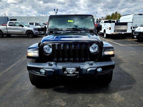 2021 Jeep Wrangler Unlimited Sahara Altitude
