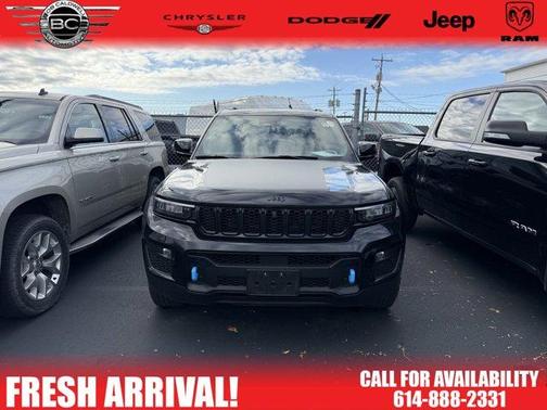 2023 Jeep Grand Cherokee 4xe Trailhawk