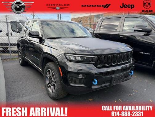2023 Jeep Grand Cherokee 4xe Trailhawk