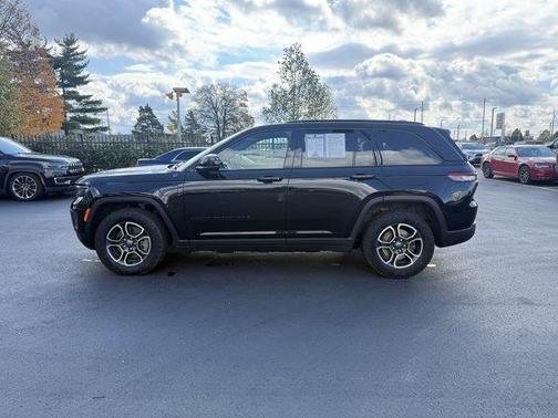 2023 Jeep Grand Cherokee 4xe Trailhawk