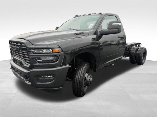 2026 RAM 3500 Tradesman/Big Horn