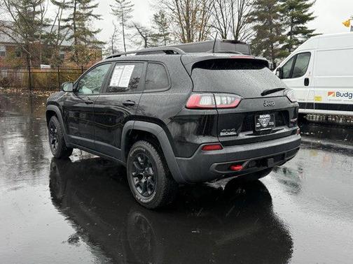 2022 Jeep Cherokee Trailhawk