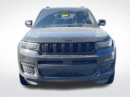 Diamond Black 2024 Jeep Grand Cherokee L Laredo