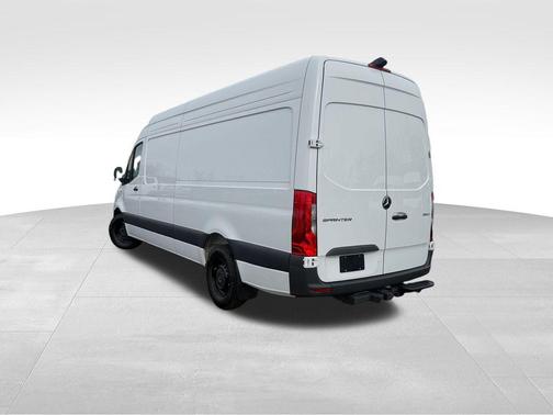 2025 Mercedes-Benz Sprinter 2500 170 WB