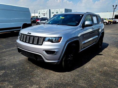 2018 Jeep Grand Cherokee Altitude