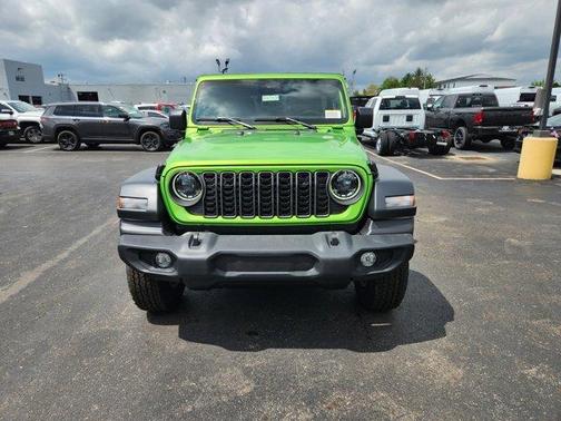 2025 Jeep Wrangler Sport