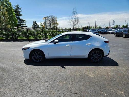 2023 Mazda Mazda3 FWD w/Select Package
