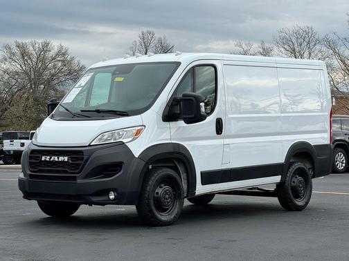 Bright White Clearcoat 2023 RAM ProMaster 1500 Low Roof