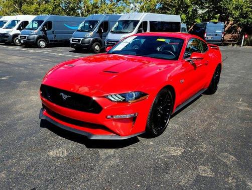 2019 Ford Mustang 