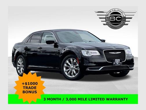 Gloss Black 2023 Chrysler 300 Touring