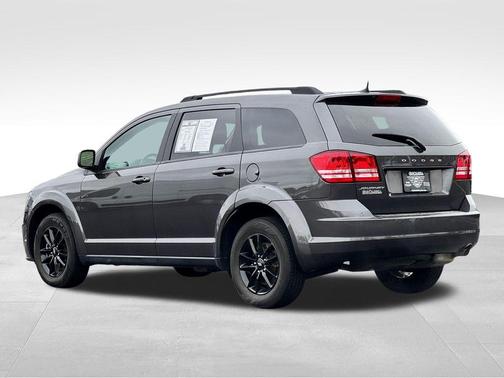 Granite Crystal Clearcoat Metallic 2020 Dodge Journey SE Value