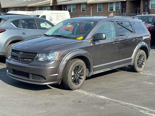 Granite Crystal Clearcoat Metallic 2020 Dodge Journey SE Value