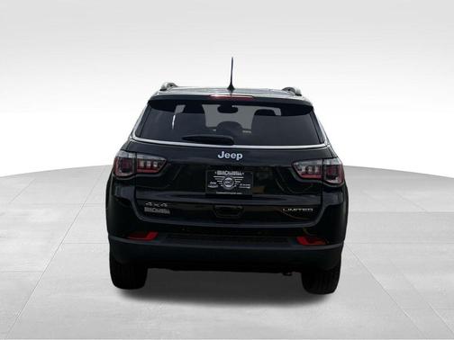 Diamond Black 2026 Jeep Compass Limited