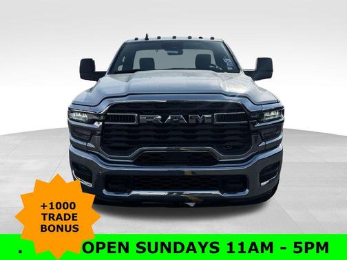 2026 RAM 3500 Tradesman/Big Horn