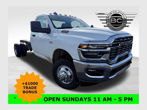 2026 RAM 3500 Tradesman/Big Horn