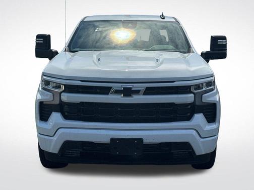 White 2024 Chevrolet Silverado 1500 RST