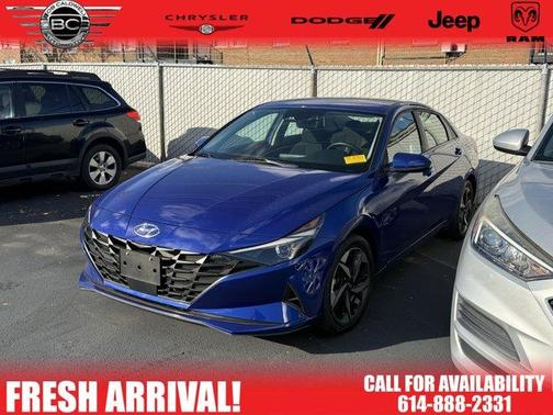 2023 Hyundai ELANTRA SEL