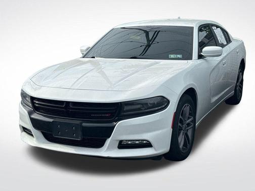 White Knuckle Clearcoat 2019 Dodge Charger SXT