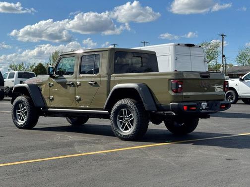 41 2026 Jeep Gladiator Mojave