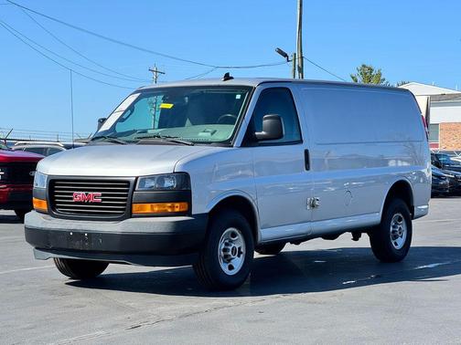 2020 GMC Savana 3500 Work Van