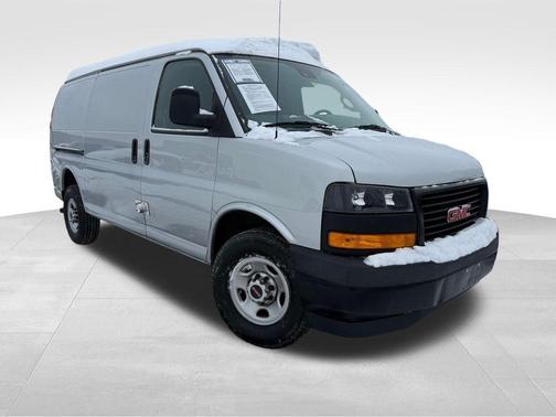 2020 GMC Savana 3500 Work Van