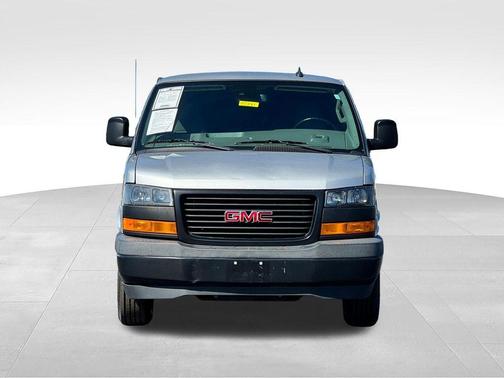 Quicksilver Metallic 2020 GMC Savana 3500 Work Van
