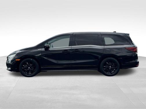 Black 2023 Honda Odyssey Sport