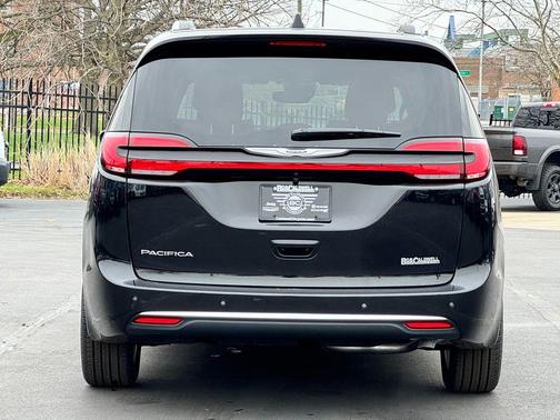 2026 Chrysler Pacifica Pinnacle