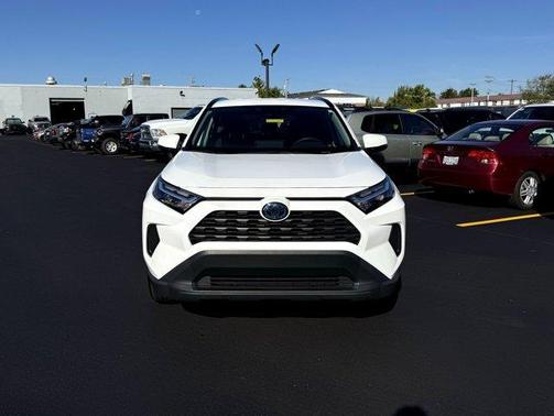 2024 Toyota RAV4 Hybrid XLE