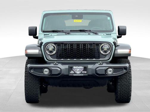 Earl Clearcoat 2024 Jeep Wrangler Sport