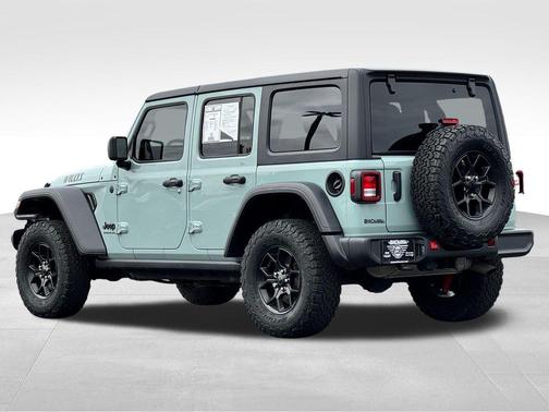 Earl Clearcoat 2024 Jeep Wrangler Sport