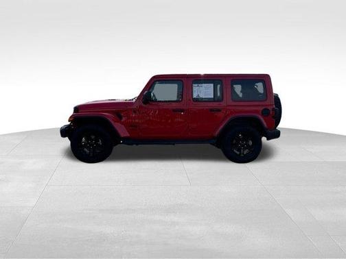 2022 Jeep Wrangler Unlimited Sahara Altitude