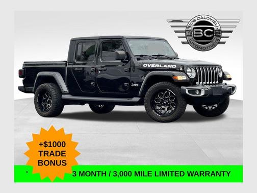 Black Clearcoat 2022 Jeep Gladiator Overland