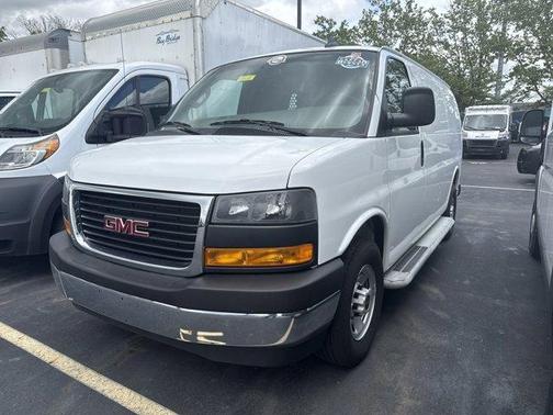 2022 GMC Savana 2500 Work Van