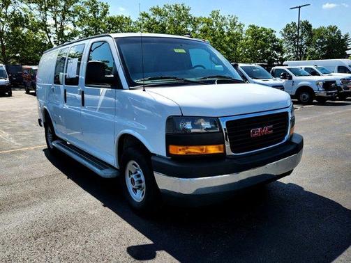 2022 GMC Savana 2500 Work Van