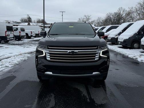 2021 Chevrolet Suburban High Country
