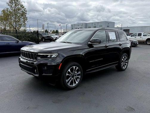 2022 Jeep Grand Cherokee Overland