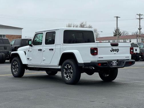 2026 Jeep Gladiator Sport