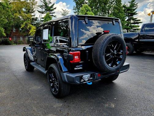 2022 Jeep Wrangler Unlimited 4xe Sahara