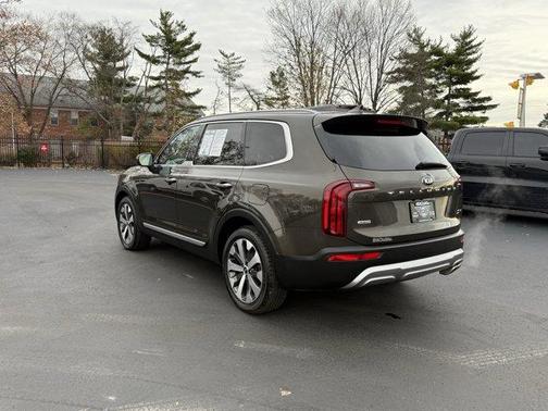 2021 Kia Telluride S