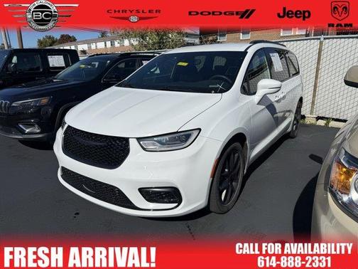 2022 Chrysler Pacifica Touring-L