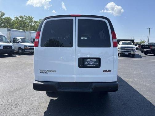 2023 GMC Savana 3500 LS