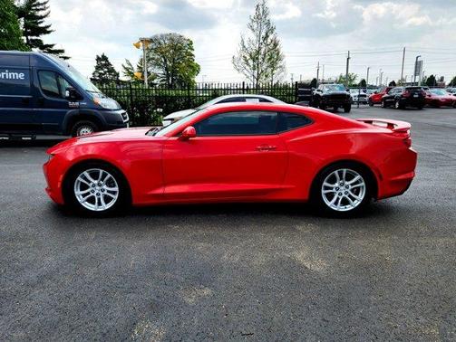 2021 Chevrolet Camaro 1LS