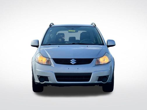 Quicksilver Metallic 2011 Suzuki SX4 Premium